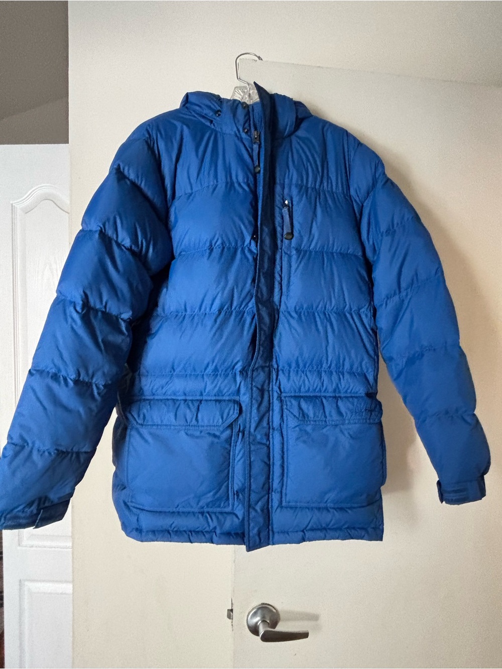 L.L. Bean Men's Hooded Goose Down Puffer Jacket in Bright Blue